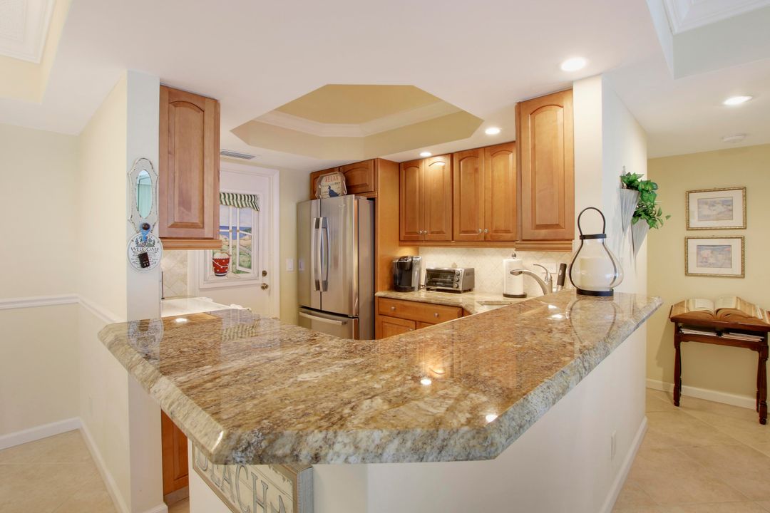 For Rent: $4,000 (2 beds, 2 baths, 1247 Square Feet)