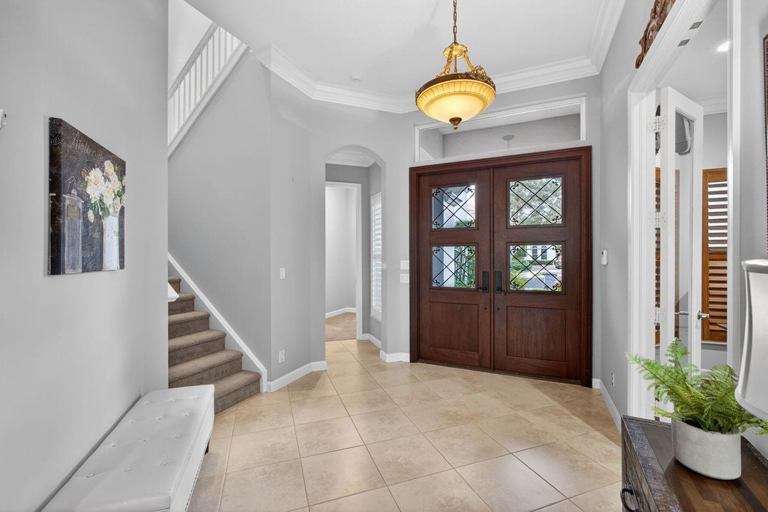 For Sale: $2,899,000 (5 beds, 5 baths, 4085 Square Feet)