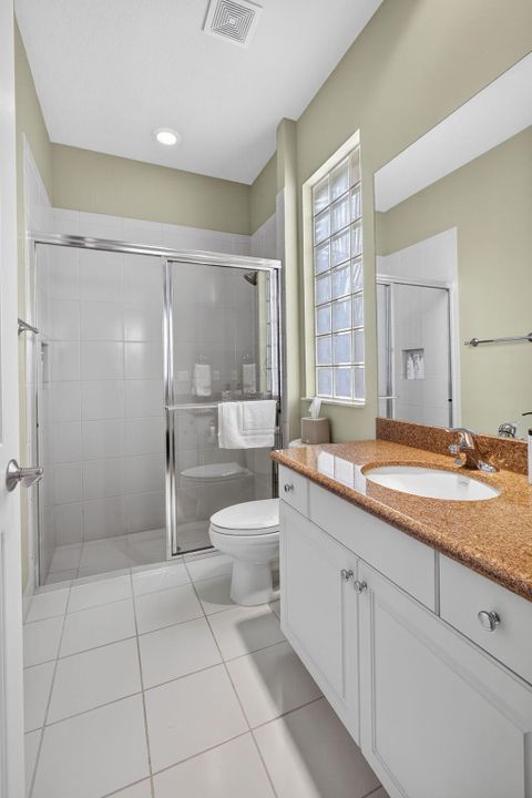 For Sale: $2,899,000 (5 beds, 5 baths, 4085 Square Feet)