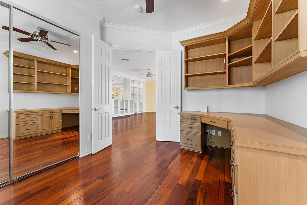 En Venta: $900,000 (3 camas, 2 baños, 2008 Pies cuadrados)