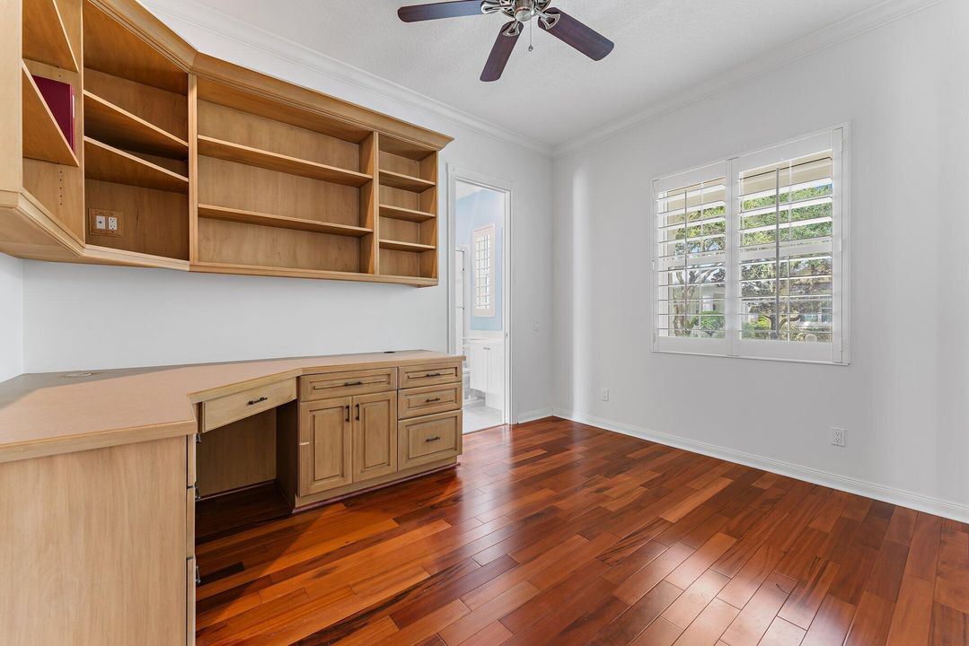 En Venta: $900,000 (3 camas, 2 baños, 2008 Pies cuadrados)