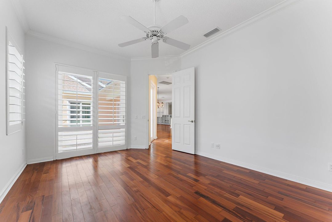 En Venta: $900,000 (3 camas, 2 baños, 2008 Pies cuadrados)