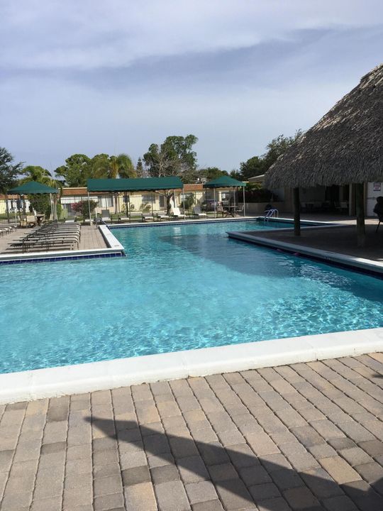 出租: $2,200 (2 贝兹, 2 浴室, 1110 平方英尺)