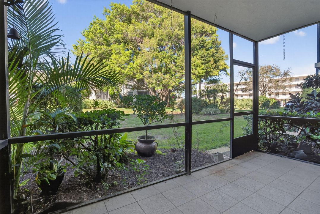 出租: $2,800 (2 贝兹, 2 浴室, 1520 平方英尺)