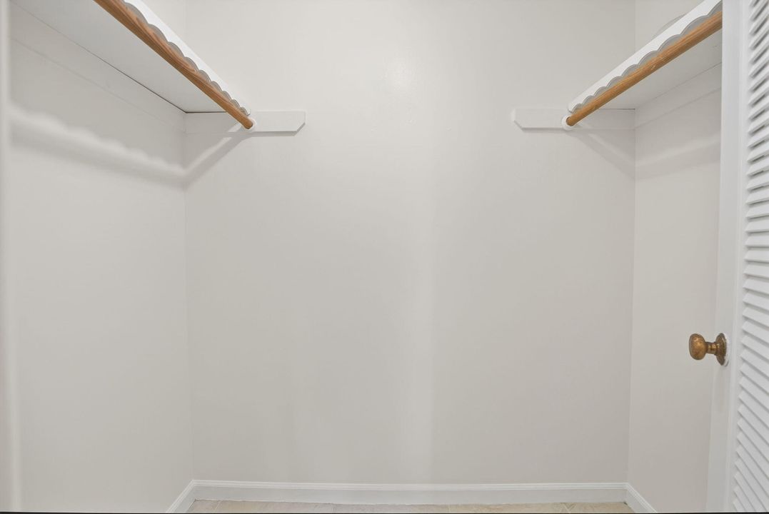 出租: $2,800 (2 贝兹, 2 浴室, 1520 平方英尺)