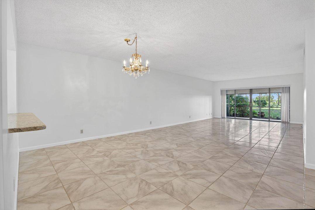 出租: $2,800 (2 贝兹, 2 浴室, 1520 平方英尺)