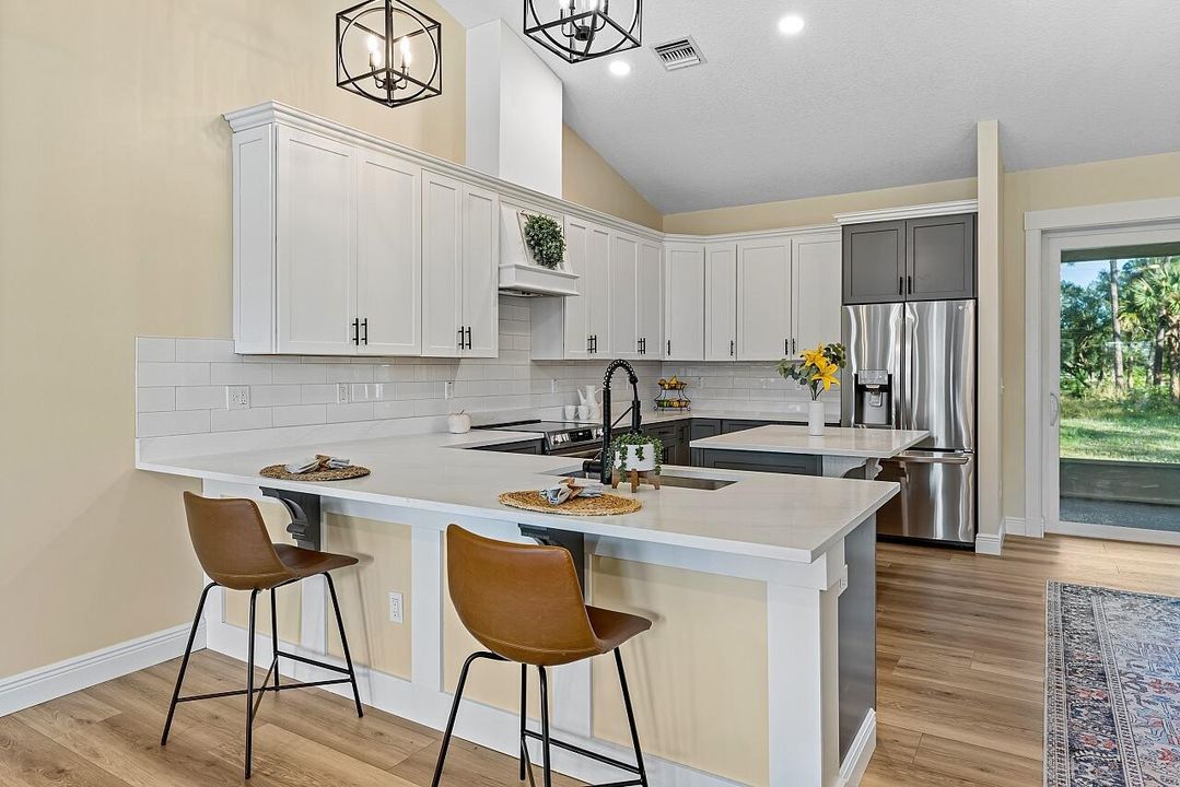 待售: $599,000 (3 贝兹, 2 浴室, 2400 平方英尺)