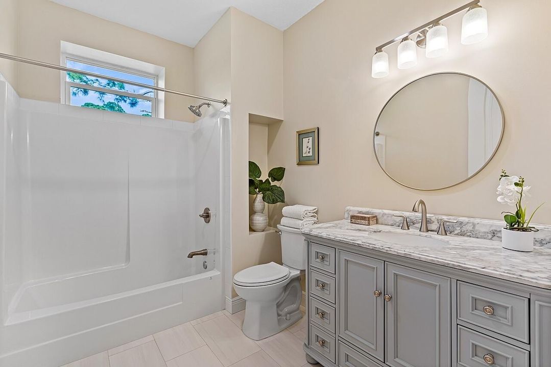 待售: $599,000 (3 贝兹, 2 浴室, 2400 平方英尺)