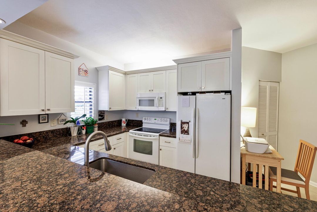 待售: $527,000 (3 贝兹, 2 浴室, 1446 平方英尺)