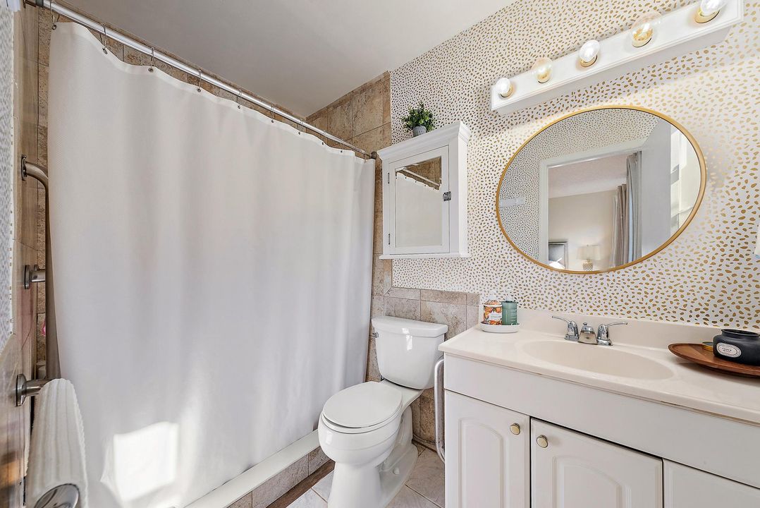 For Sale: $649,000 (3 beds, 2 baths, 1404 Square Feet)