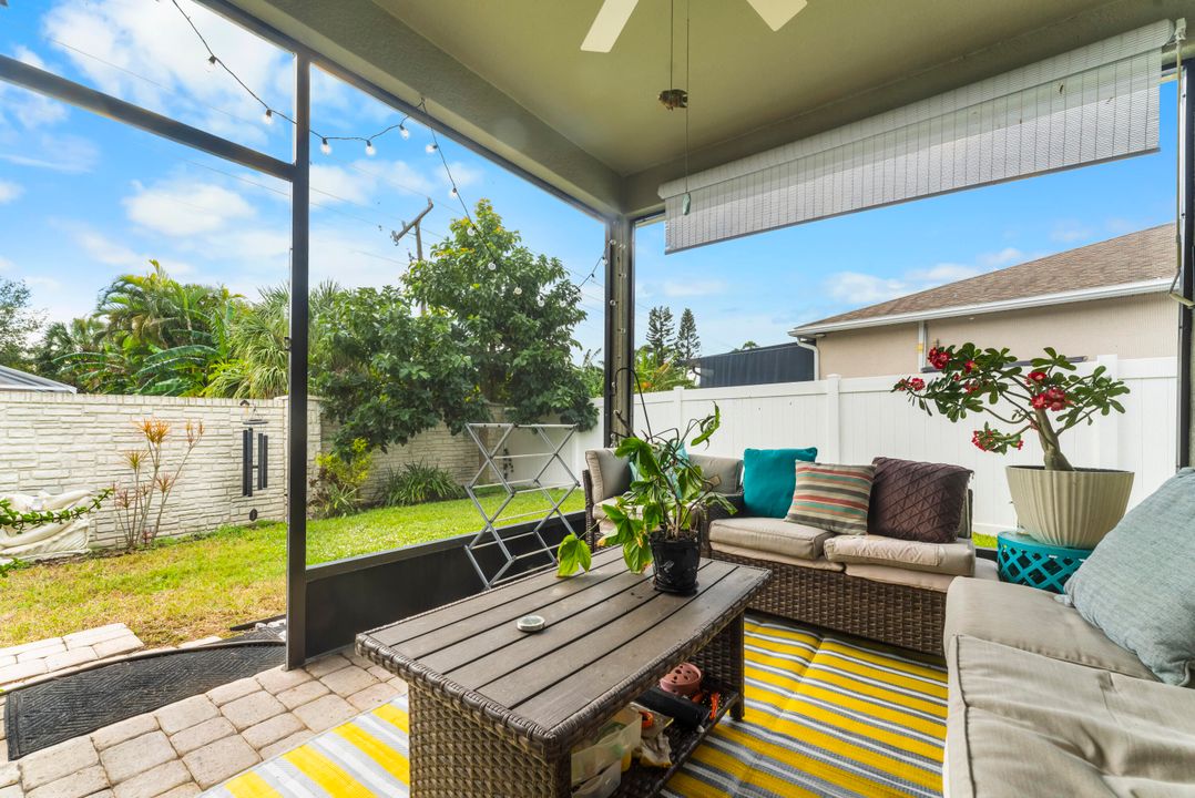 待售: $409,000 (4 贝兹, 2 浴室, 1663 平方英尺)