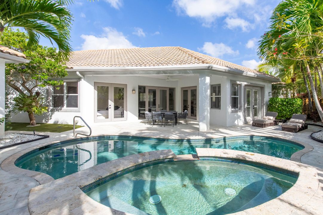 En Venta: $1,650,000 (3 camas, 3 baños, 2616 Pies cuadrados)