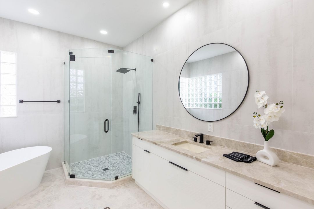 En Venta: $1,650,000 (3 camas, 3 baños, 2616 Pies cuadrados)