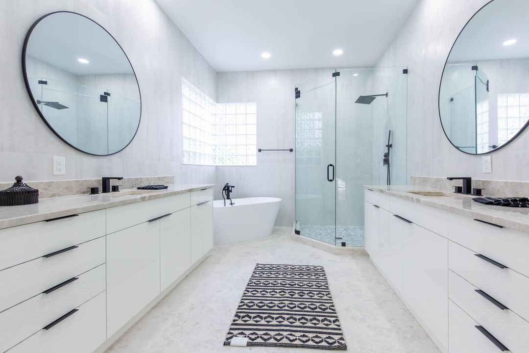 En Venta: $1,650,000 (3 camas, 3 baños, 2616 Pies cuadrados)