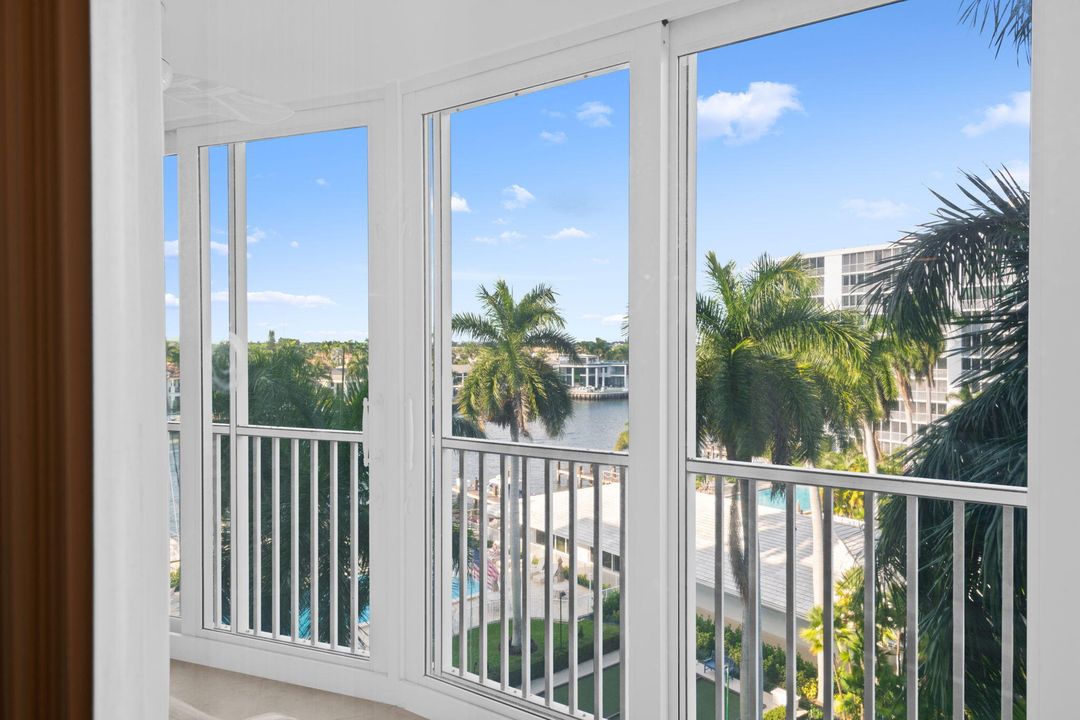 На продажу: $565,000 (2 спален, 2 ванн, 1201 Квадратных фут)