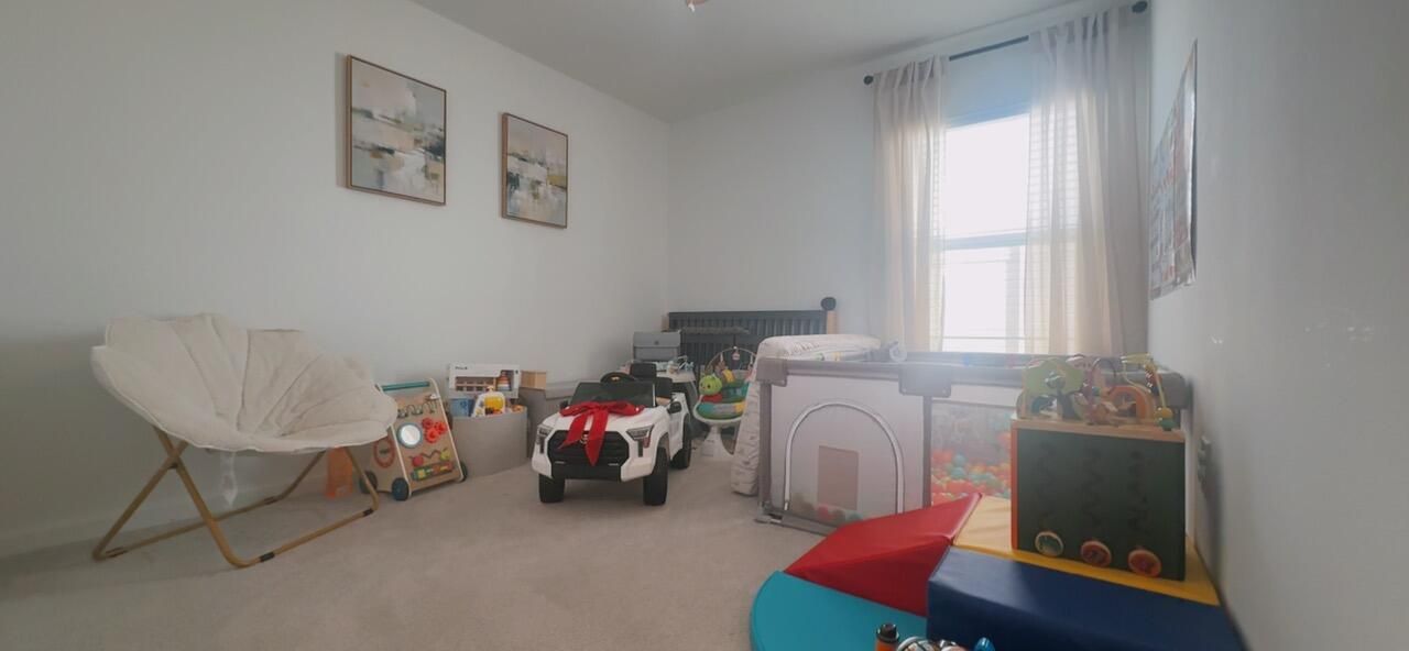 For Sale: $285,000 (3 beds, 2 baths, 1451 Square Feet)