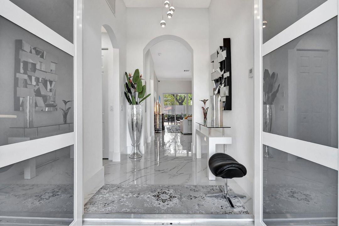 待售: $599,900 (3 贝兹, 2 浴室, 1727 平方英尺)