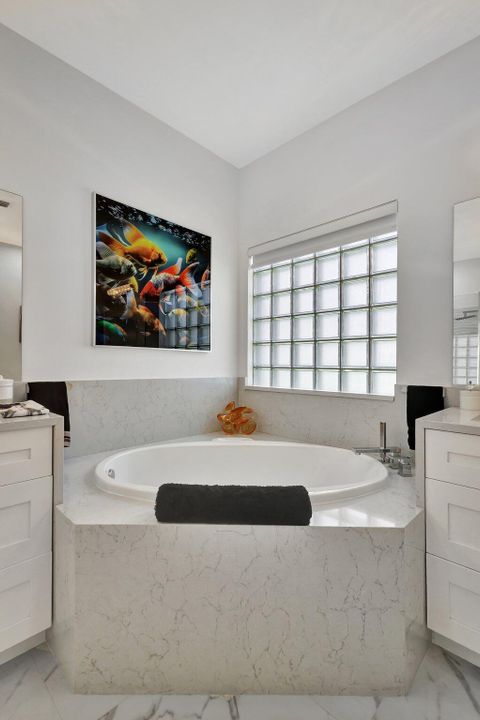 待售: $599,900 (3 贝兹, 2 浴室, 1727 平方英尺)