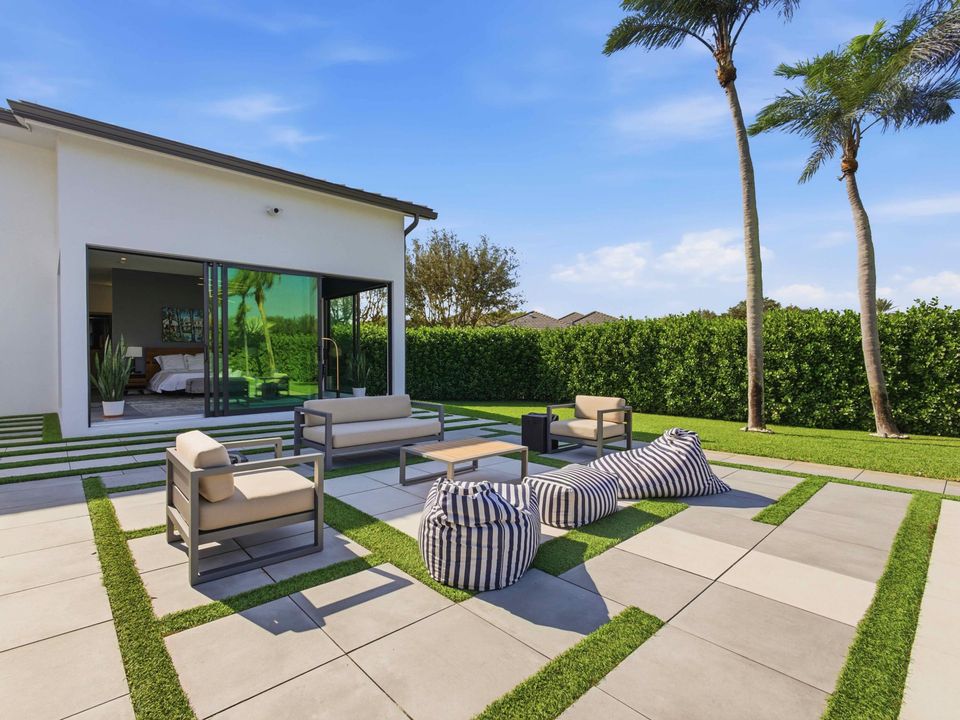 En Venta: $4,349,000 (4 camas, 4 baños, 4622 Pies cuadrados)