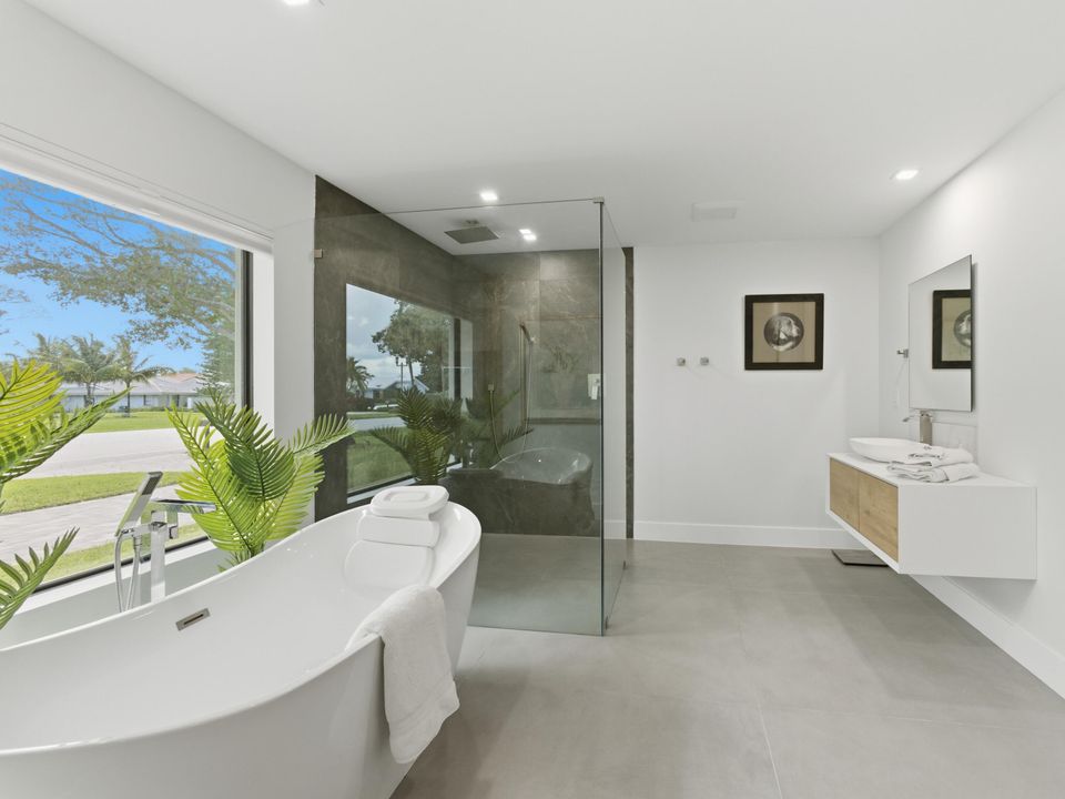 En Venta: $4,349,000 (4 camas, 4 baños, 4622 Pies cuadrados)