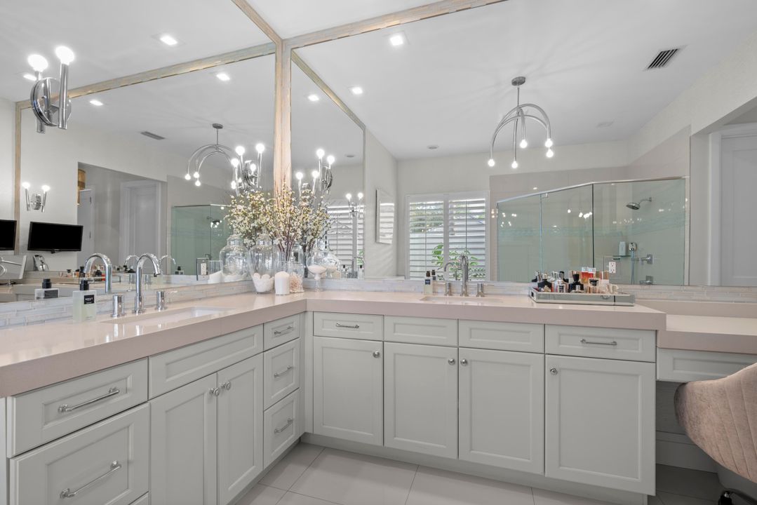 For Sale: $5,495,000 (5 beds, 7 baths, 4835 Square Feet)