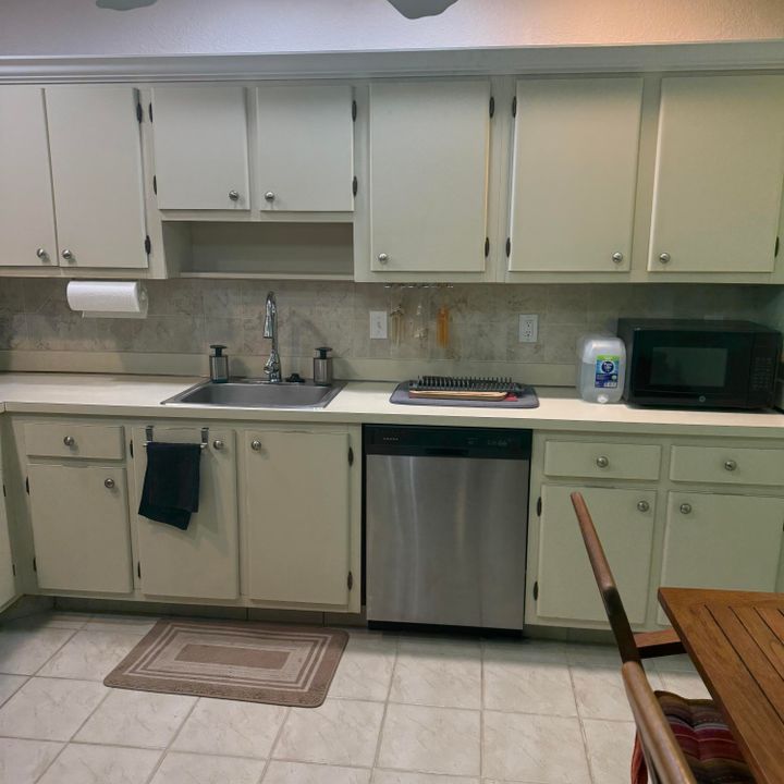 待售: $259,000 (2 贝兹, 2 浴室, 1188 平方英尺)