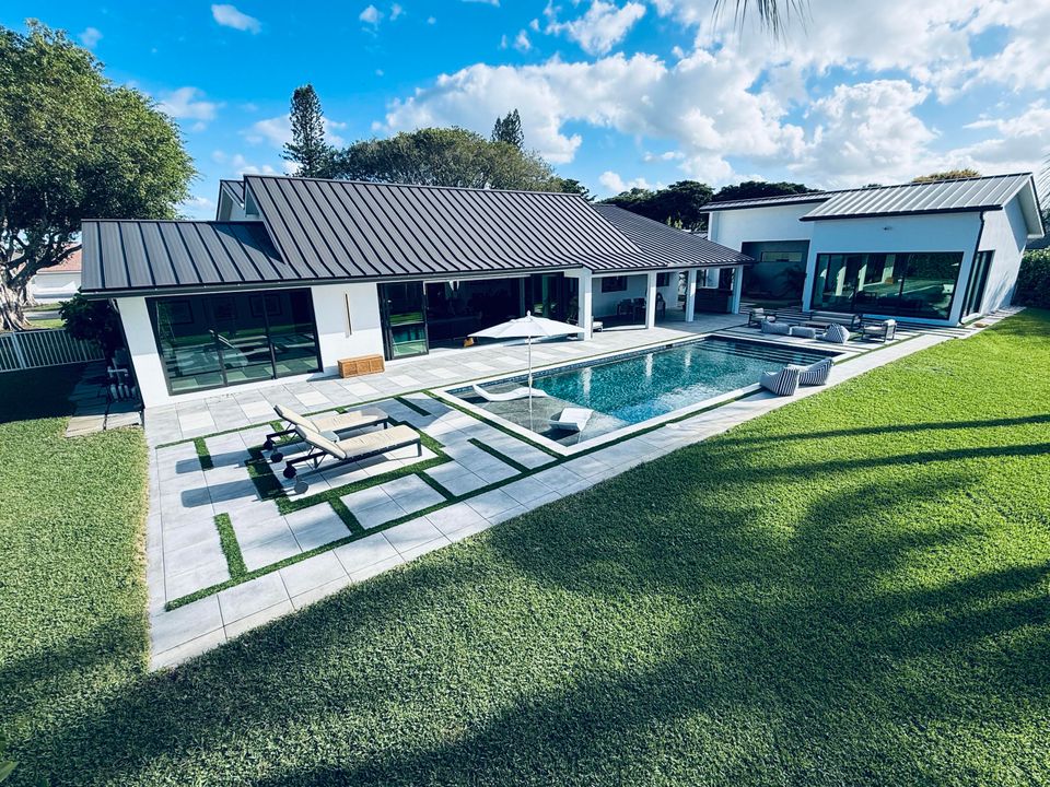 En Venta: $4,349,000 (4 camas, 4 baños, 4622 Pies cuadrados)