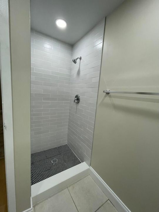 出租: $1,500 (2 贝兹, 2 浴室, 880 平方英尺)