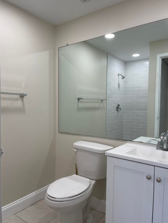 出租: $1,500 (2 贝兹, 2 浴室, 880 平方英尺)