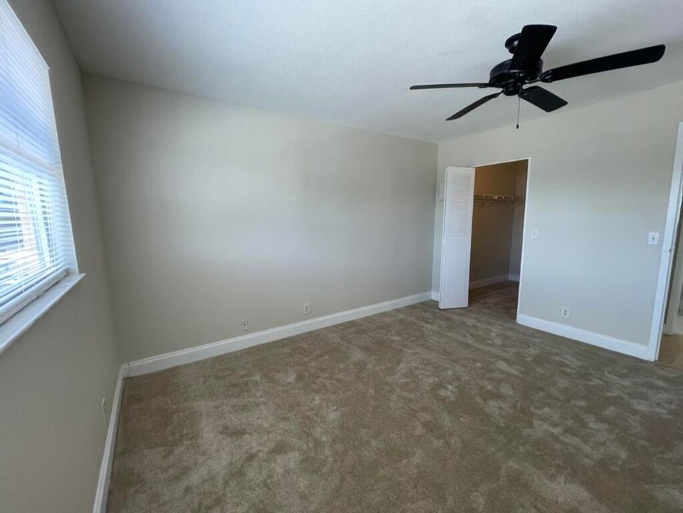 出租: $1,500 (2 贝兹, 2 浴室, 880 平方英尺)