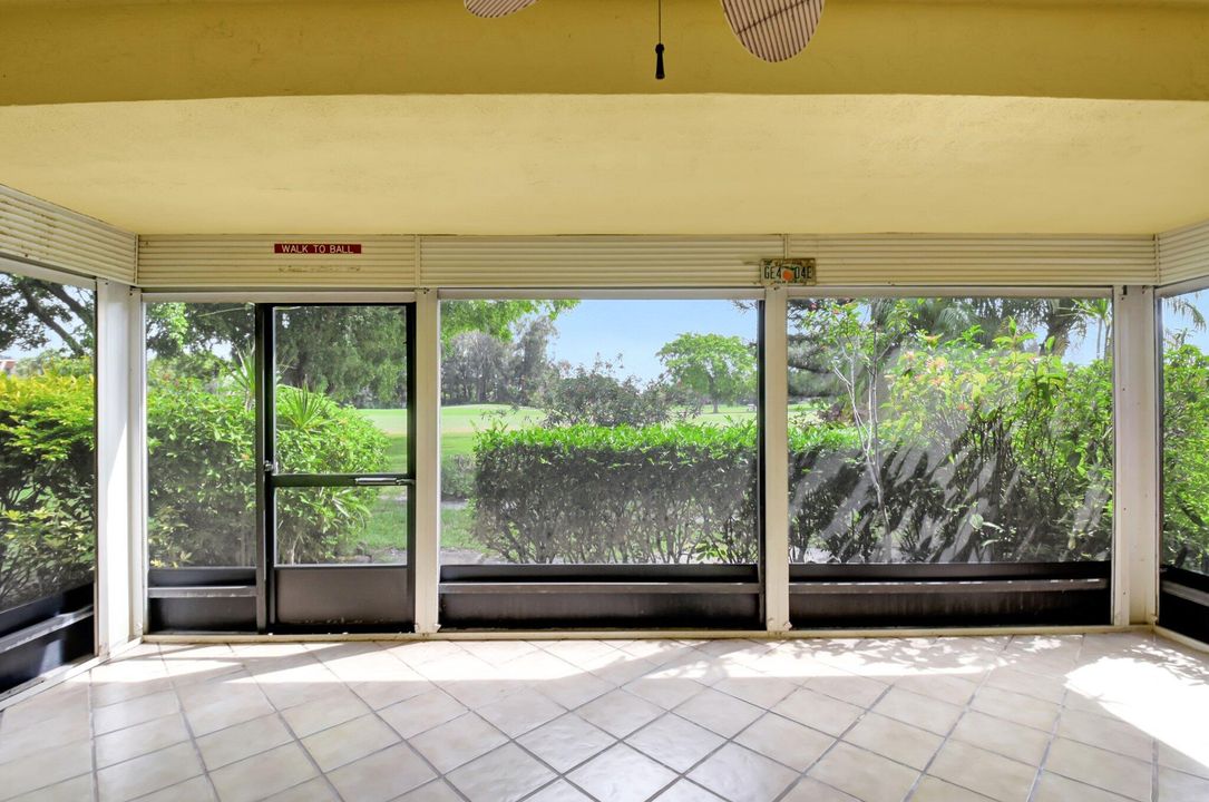 待售: $259,000 (3 贝兹, 2 浴室, 2046 平方英尺)