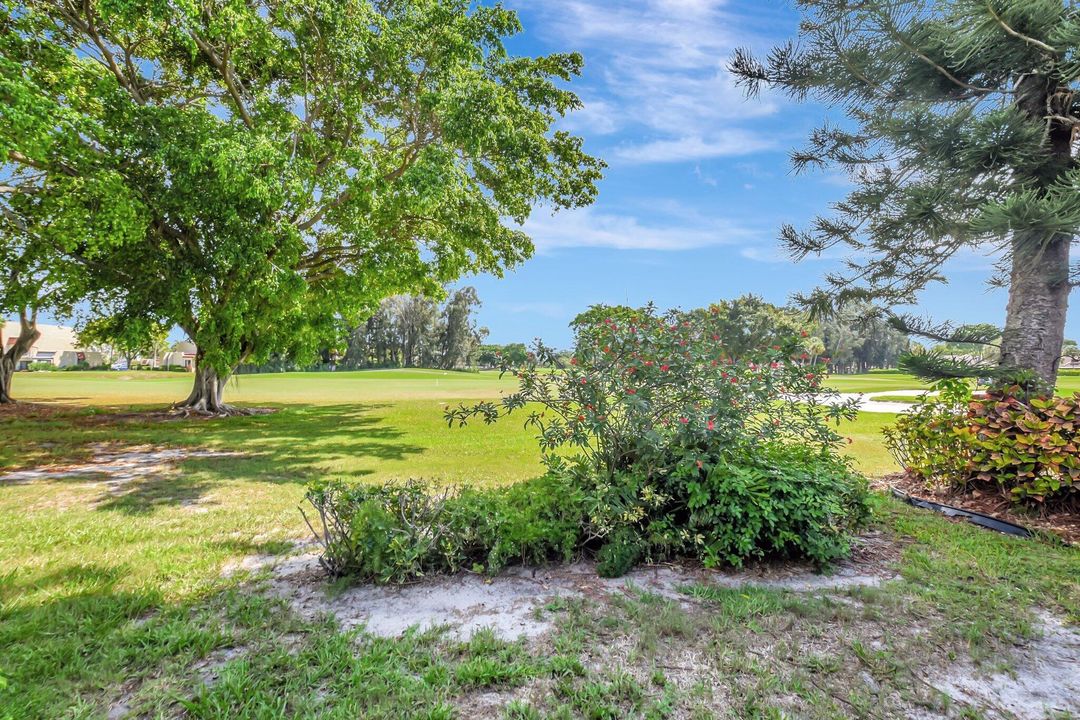 待售: $259,000 (3 贝兹, 2 浴室, 2046 平方英尺)