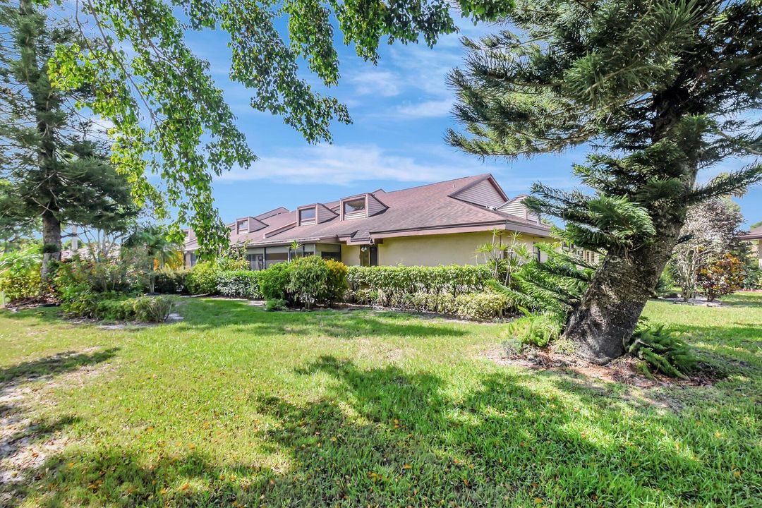 待售: $259,000 (3 贝兹, 2 浴室, 2046 平方英尺)