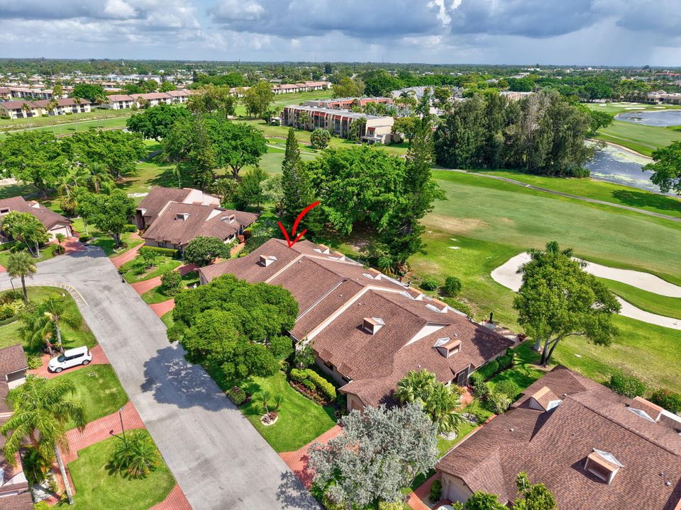 待售: $259,000 (3 贝兹, 2 浴室, 2046 平方英尺)