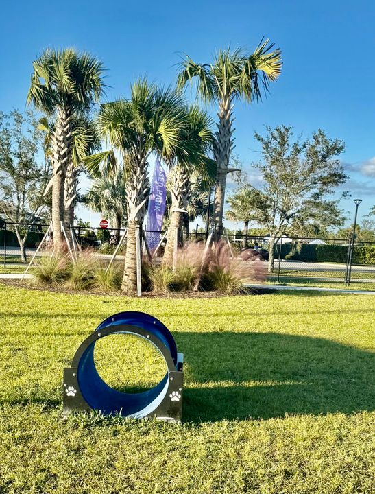 待售: $876,000 (3 贝兹, 3 浴室, 2740 平方英尺)