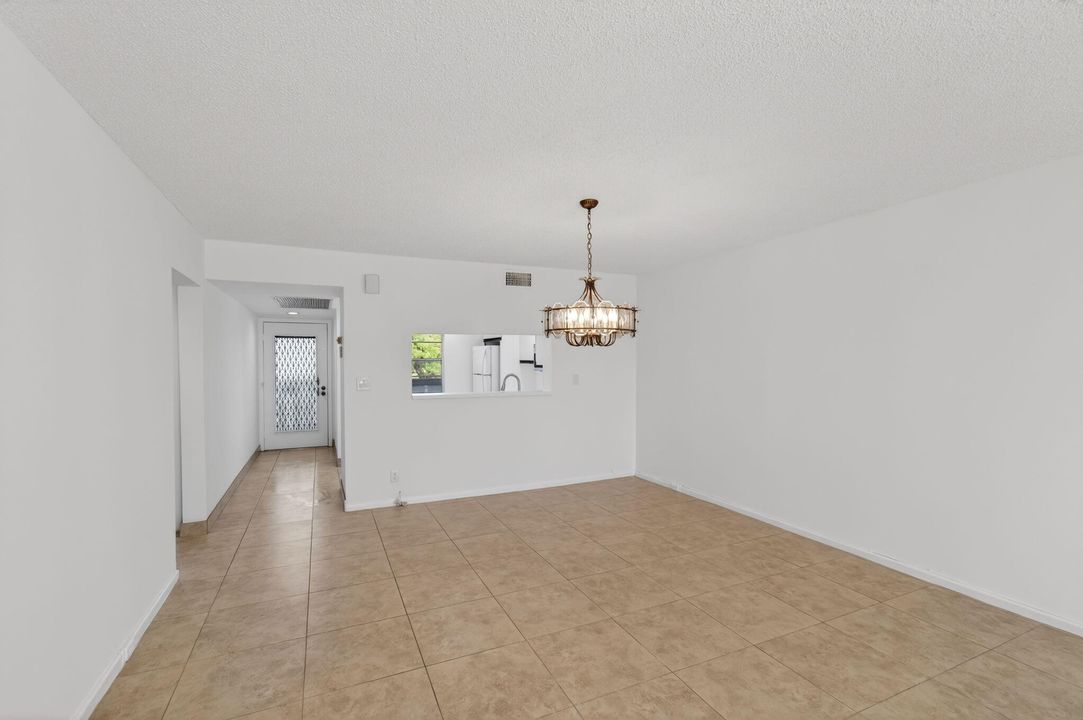 En Renta: $2,000 (2 camas, 2 baños, 1272 Pies cuadrados)