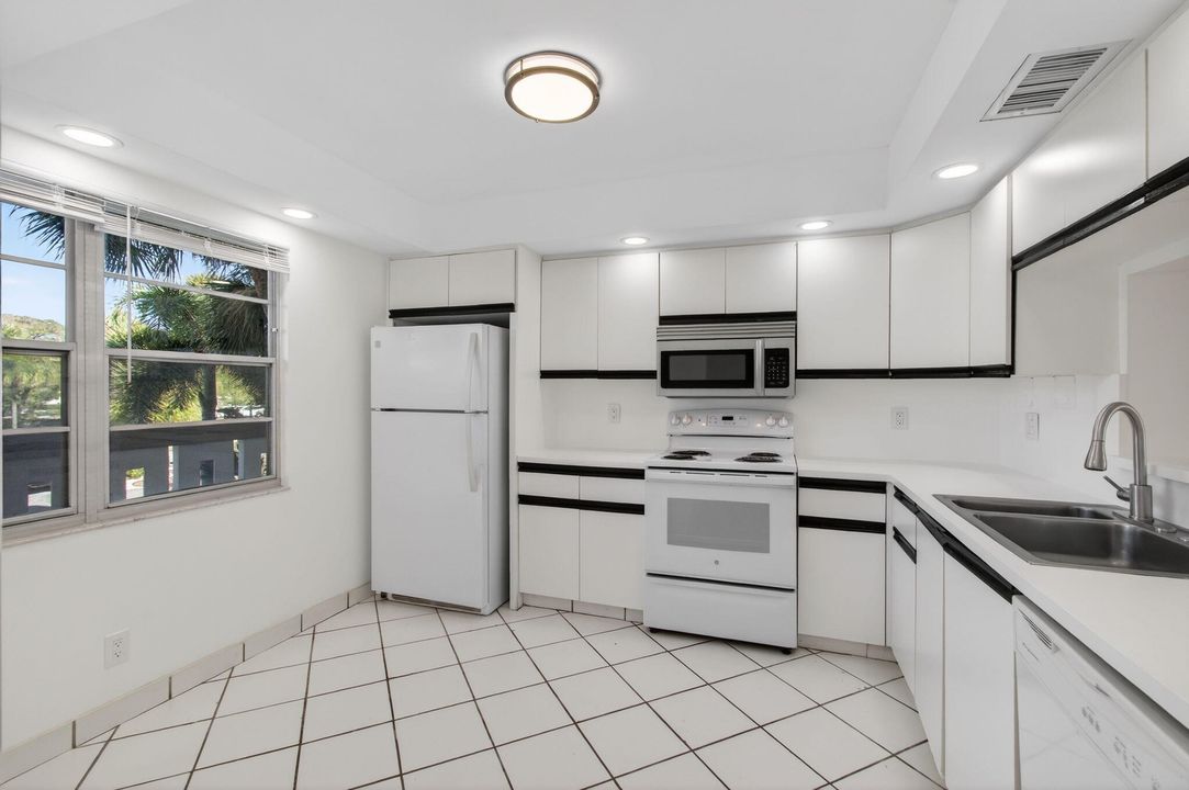 En Renta: $2,000 (2 camas, 2 baños, 1272 Pies cuadrados)