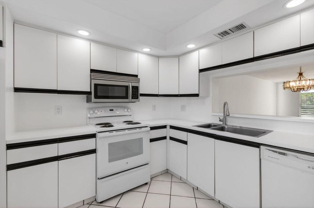 En Renta: $2,000 (2 camas, 2 baños, 1272 Pies cuadrados)