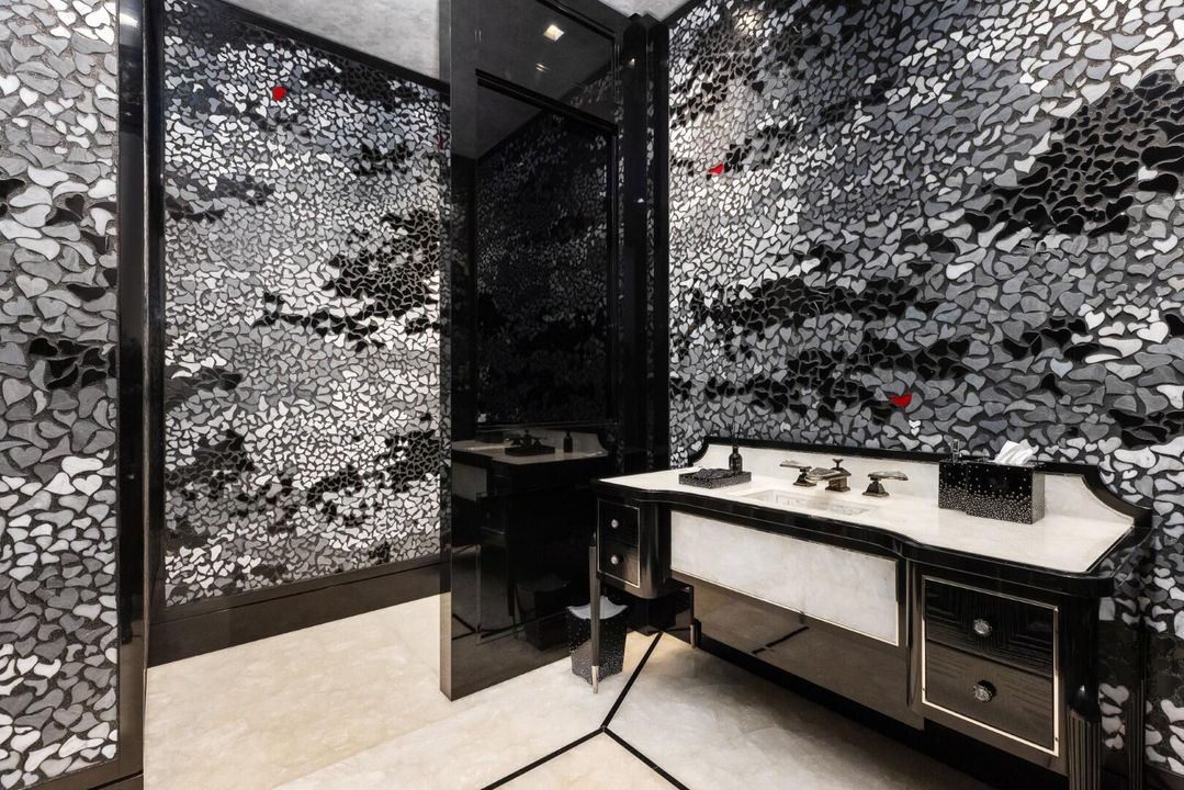 For Sale: $78,900,000 (5 beds, 5 baths, 14502 Square Feet)