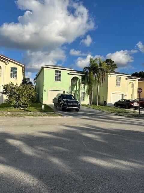 待售: $485,000 (3 贝兹, 2 浴室, 1882 平方英尺)