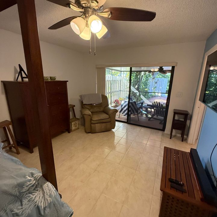 待售: $259,000 (2 贝兹, 2 浴室, 1188 平方英尺)