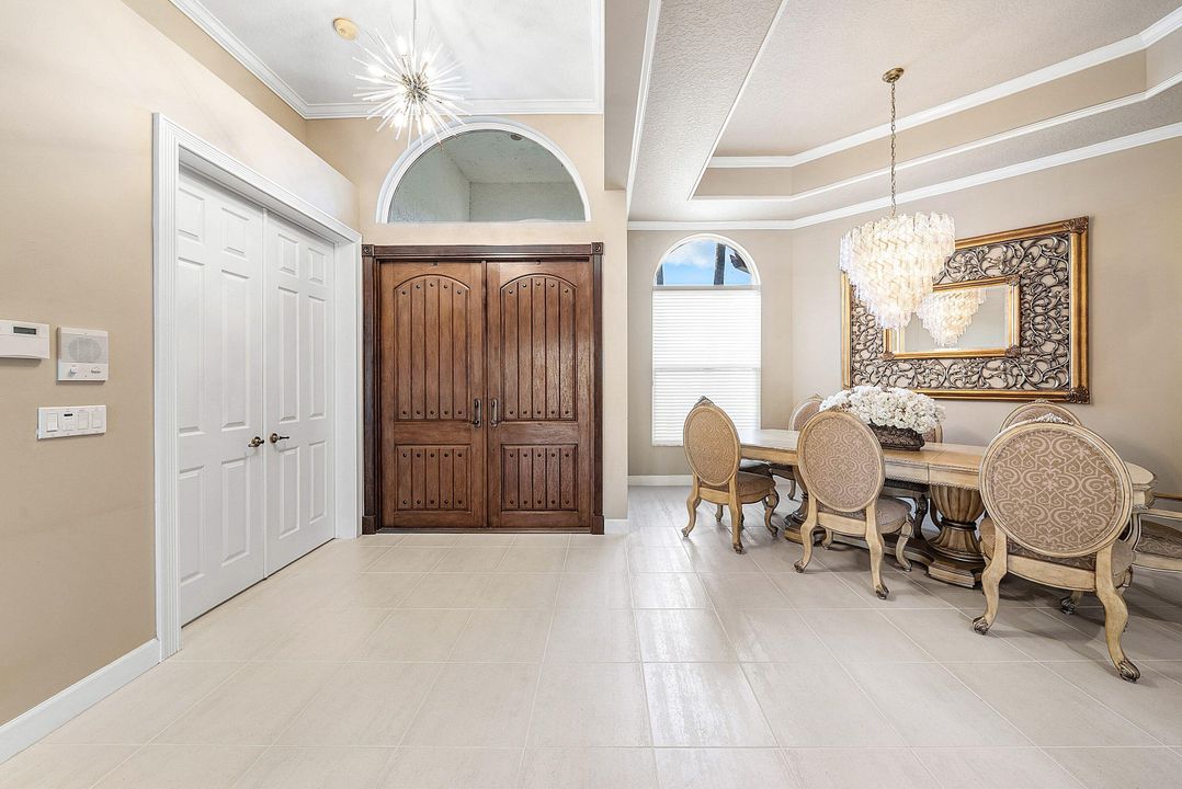 For Sale: $1,595,000 (4 beds, 3 baths, 3815 Square Feet)