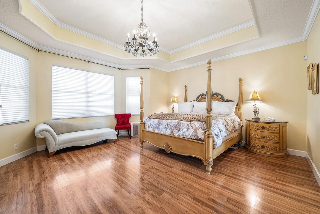 For Sale: $1,595,000 (4 beds, 3 baths, 3815 Square Feet)