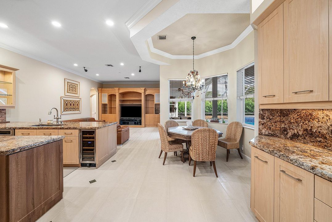 For Sale: $1,595,000 (4 beds, 3 baths, 3815 Square Feet)