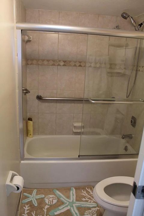 For Rent: $2,600 (2 beds, 2 baths, 1113 Square Feet)