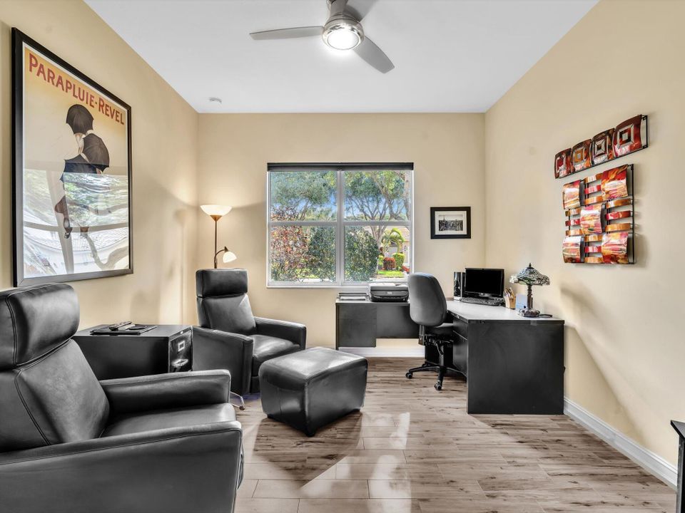 For Sale: $820,000 (3 beds, 2 baths, 2744 Square Feet)