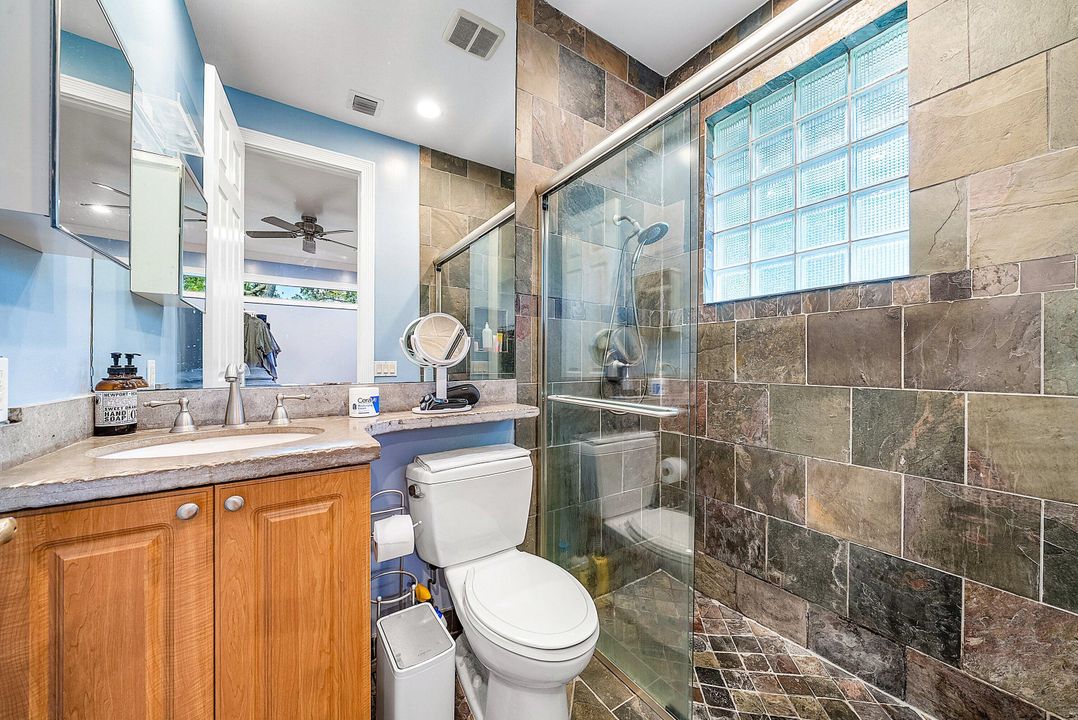 For Sale: $1,595,000 (4 beds, 3 baths, 3815 Square Feet)