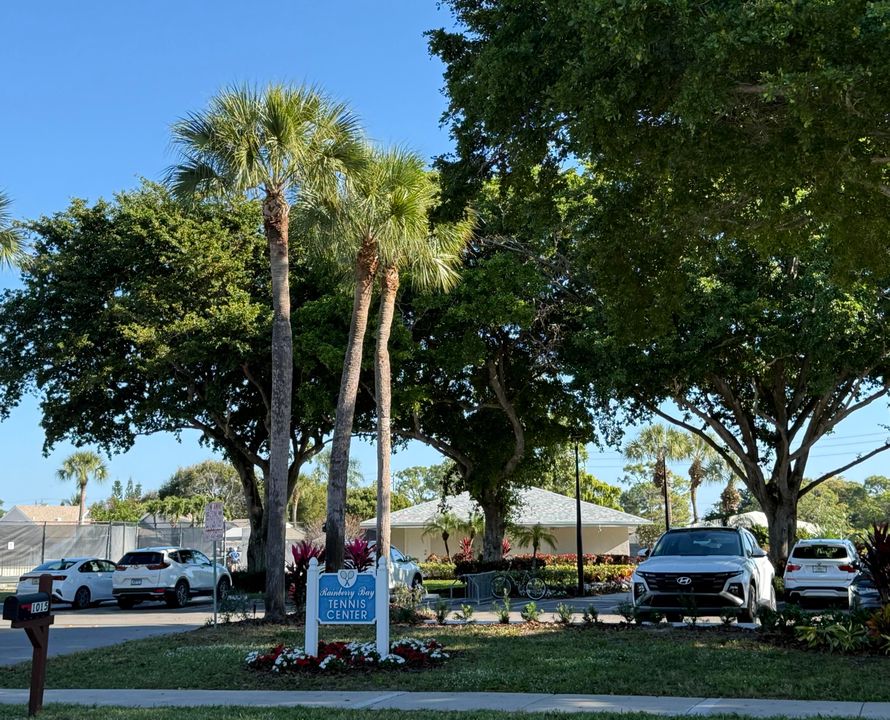 待售: $259,000 (2 贝兹, 2 浴室, 1188 平方英尺)