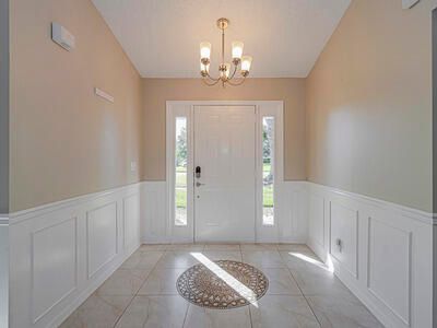 For Sale: $415,000 (3 beds, 2 baths, 1850 Square Feet)