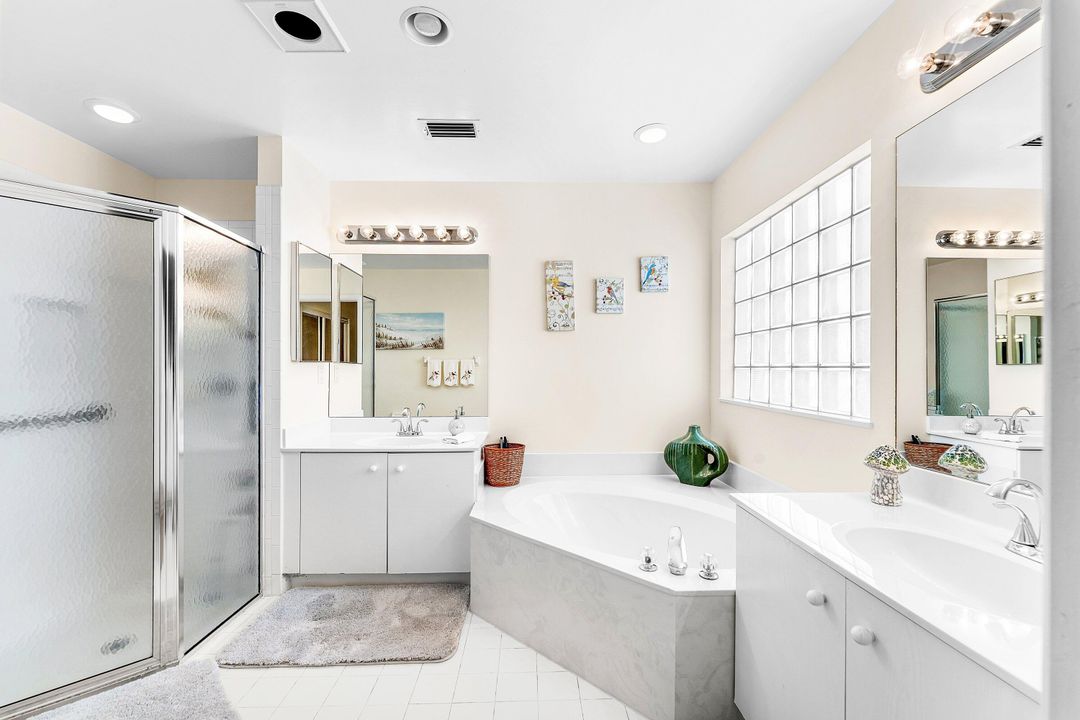 For Sale: $379,000 (3 beds, 2 baths, 1726 Square Feet)